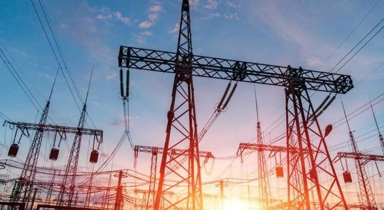 Trump amenaza con nuevos aranceles a Canadá y anuncia que declarará una emergencia eléctrica Trump amenaza con nuevos aranceles a Canadá y anuncia que declarará una emergencia eléctrica