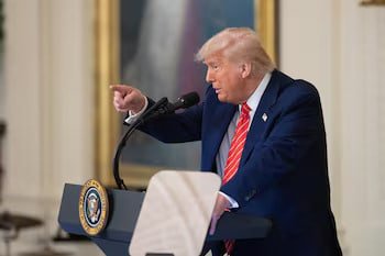 Trump insta al Congreso de EU a subir impuestos a los estadounidenses más ricos