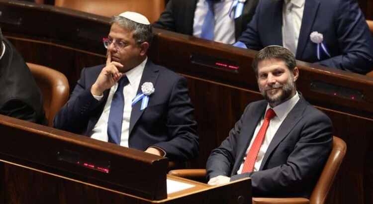 Reino Unido impone sanciones a dos ministros israelíes Reino Unido impone sanciones a dos ministros israelíes