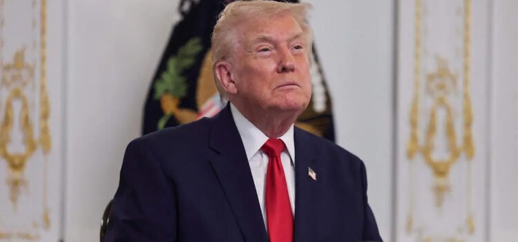 Trump anuncia que suspenderá “permanentemente” la inmigración de países del “tercer mundo”