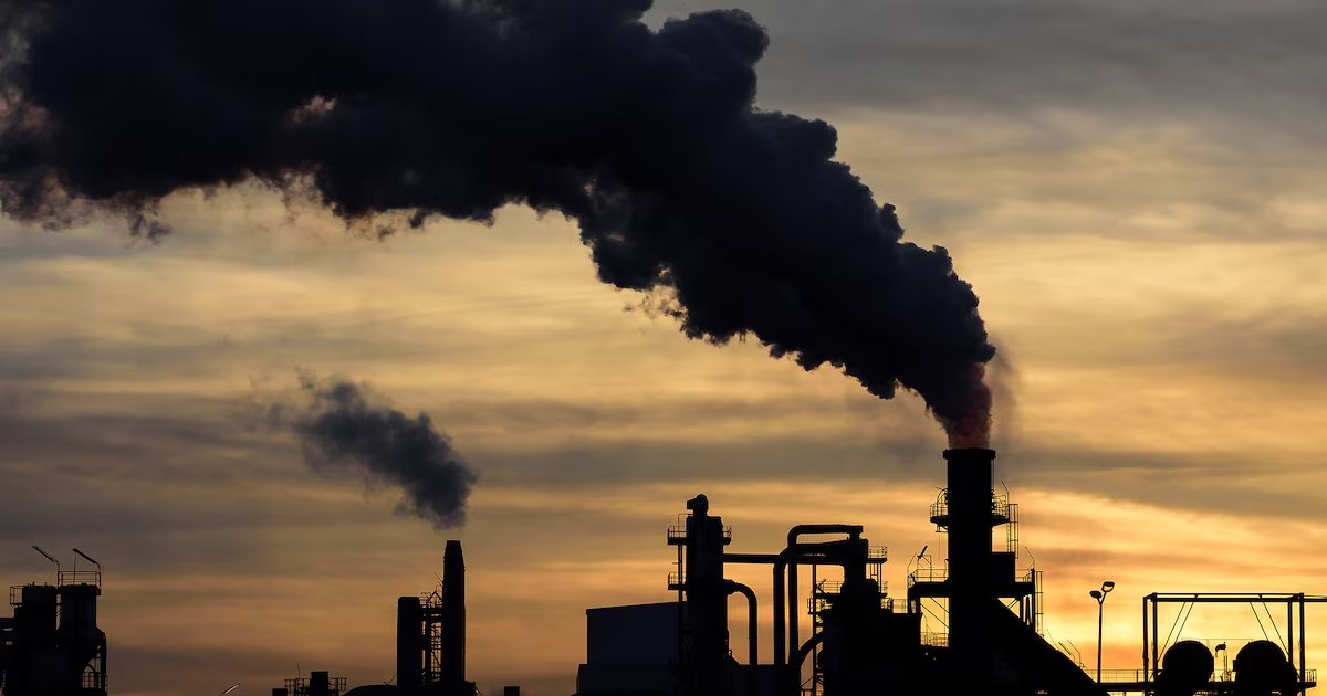 California avanza en normas de divulgación de emisiones para grandes empresas